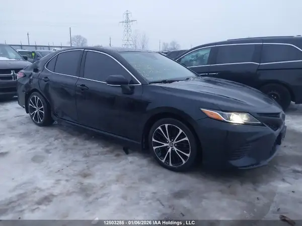 4T1B11HK9KU773705 2019 TOYOTA CAMRY - Image 1