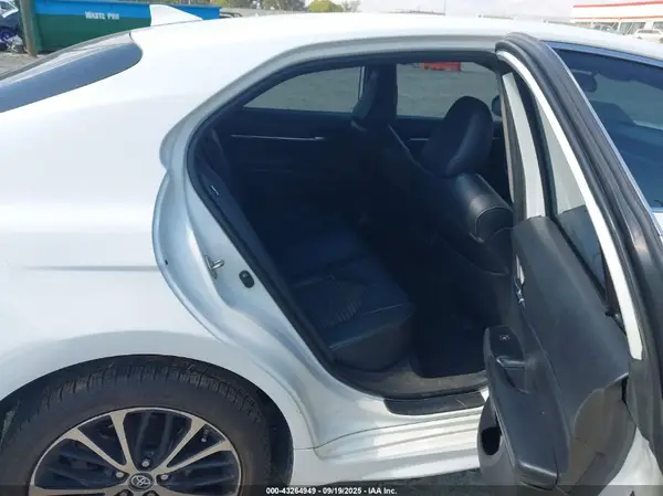 4T1B11HK9KU780802 2019 TOYOTA CAMRY - Image 8