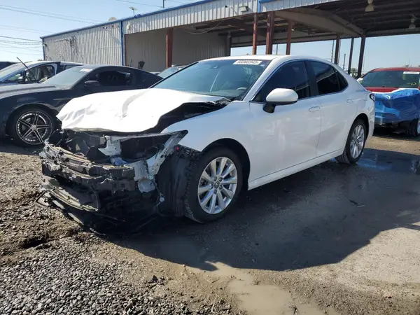 4T1B11HK9KU786132 2019 TOYOTA CAMRY - Image 1