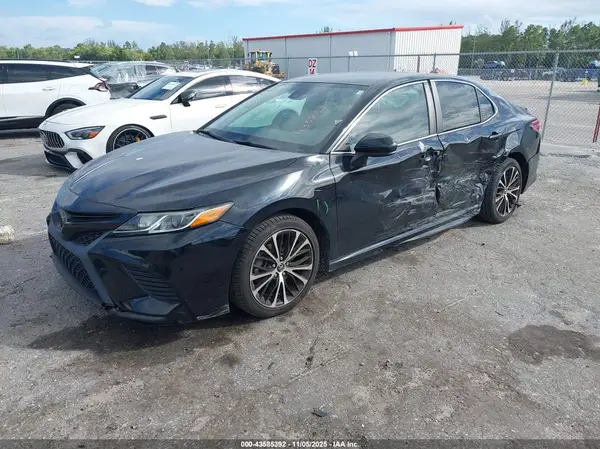 4T1B11HK9KU788270 2019 TOYOTA CAMRY - Image 2