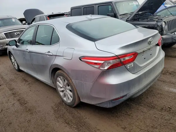 4T1B11HK9KU789113 2019 TOYOTA CAMRY - Image 2