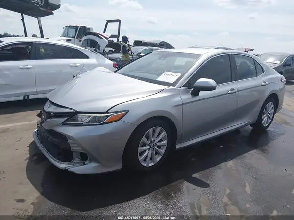 4T1B11HK9KU797227 2019 TOYOTA CAMRY - Image 2
