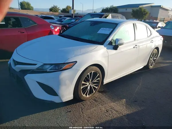 4T1B11HK9KU797695 2019 TOYOTA CAMRY - Image 2