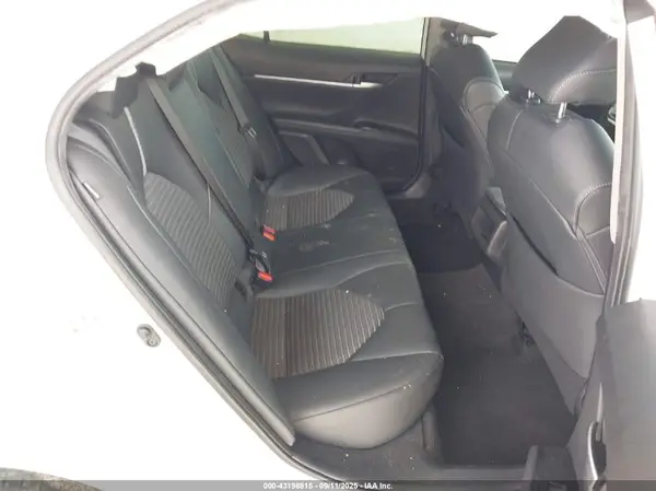 4T1B11HK9KU798832 2019 TOYOTA CAMRY - Image 8