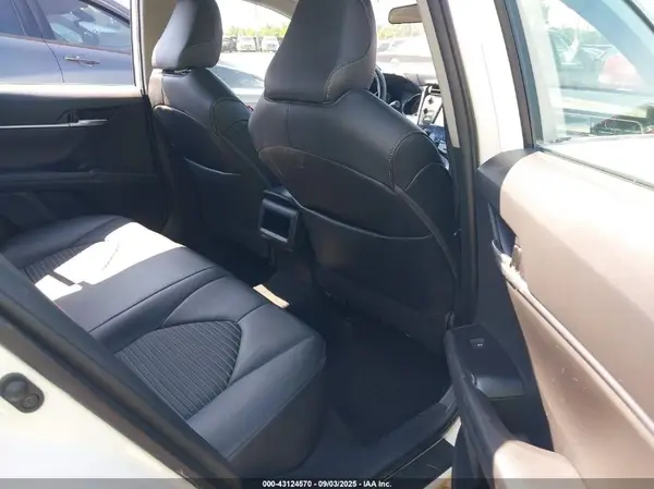 4T1B11HK9KU799222 2019 TOYOTA CAMRY - Image 8