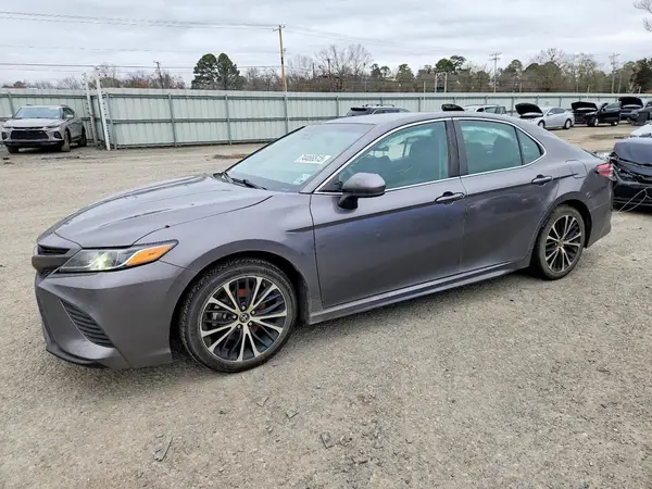 4T1B11HK9KU801602 2019 TOYOTA CAMRY - Image 1