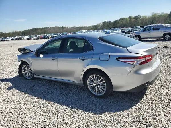 4T1B11HK9KU801678 2019 TOYOTA CAMRY - Image 2