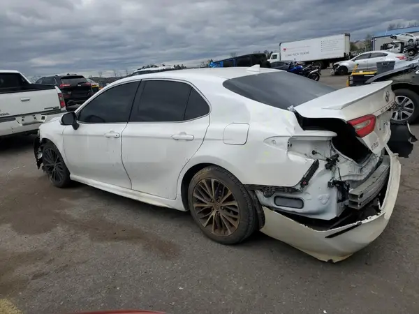 4T1B11HK9KU802085 2019 TOYOTA CAMRY - Image 2