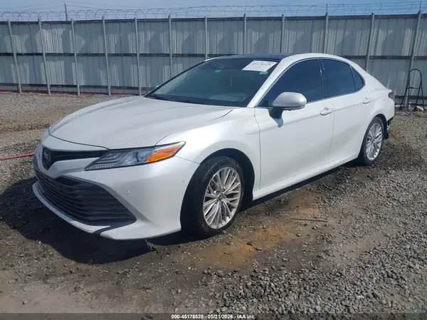4T1B11HK9KU802491 2019 TOYOTA CAMRY - Image 2