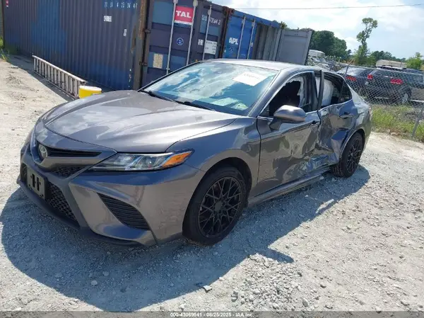 4T1B11HK9KU802880 2019 TOYOTA CAMRY - Image 2