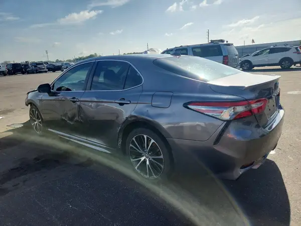 4T1B11HK9KU802975 2019 TOYOTA CAMRY - Image 2