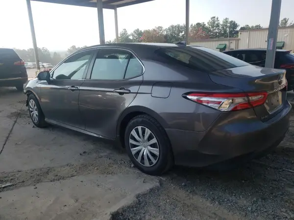 4T1B11HK9KU809117 2019 TOYOTA CAMRY - Image 2