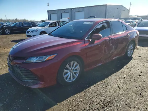 4T1B11HK9KU810526 2019 TOYOTA CAMRY - Image 1