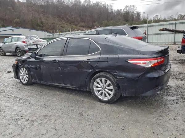 4T1B11HK9KU811059 2019 TOYOTA CAMRY - Image 2