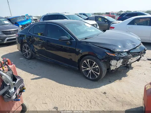 4T1B11HK9KU811319 2019 TOYOTA CAMRY - Image 1
