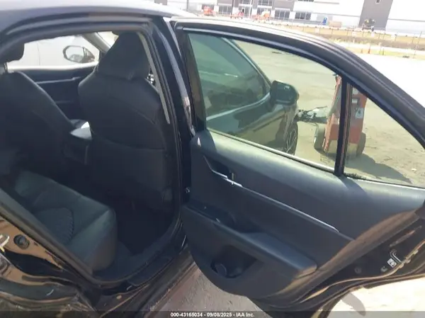 4T1B11HK9KU811319 2019 TOYOTA CAMRY - Image 8