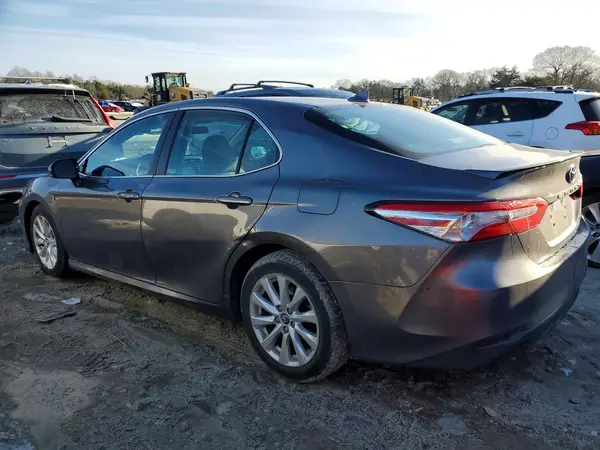 4T1B11HK9KU811661 2019 TOYOTA CAMRY - Image 2