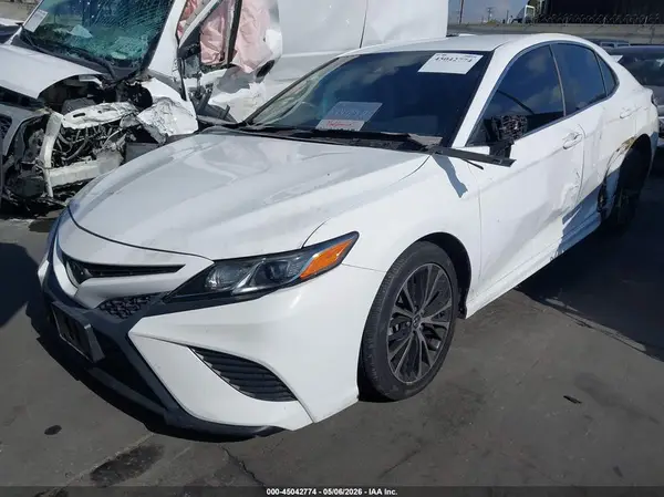 4T1B11HK9KU818688 2019 TOYOTA CAMRY - Image 2