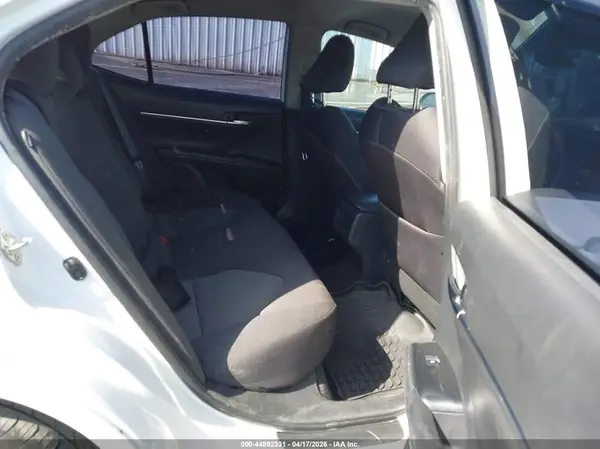 4T1B11HK9KU820196 2019 TOYOTA CAMRY - Image 8