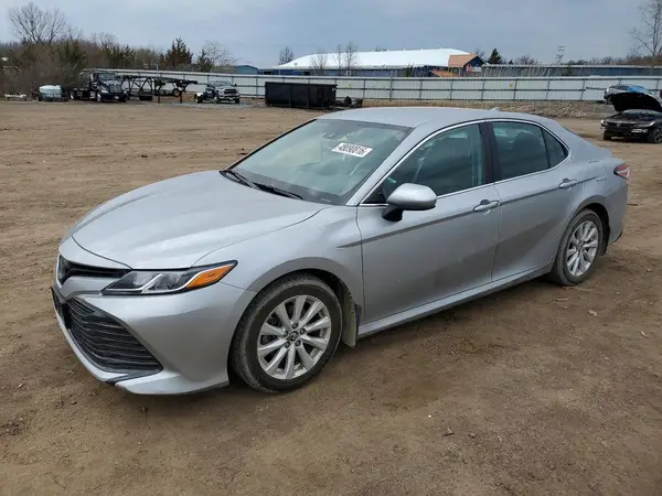 4T1B11HK9KU822563 2019 TOYOTA CAMRY - Image 1
