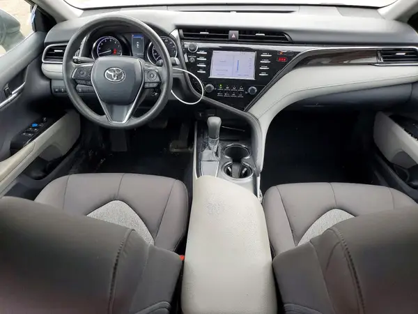 4T1B11HK9KU822563 2019 TOYOTA CAMRY - Image 8