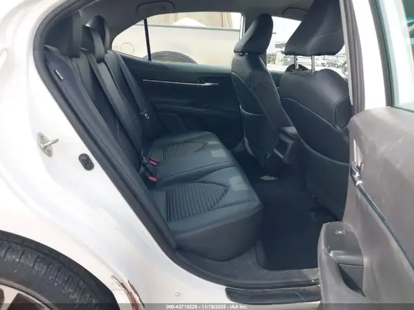 4T1B11HK9KU824992 2019 TOYOTA CAMRY - Image 8