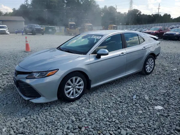 4T1B11HK9KU825429 2019 TOYOTA CAMRY - Image 1