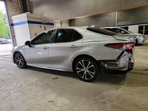 4T1B11HK9KU829044 2019 TOYOTA CAMRY - Image 2
