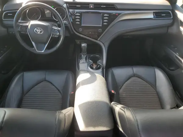 4T1B11HK9KU829819 2019 TOYOTA CAMRY - Image 8