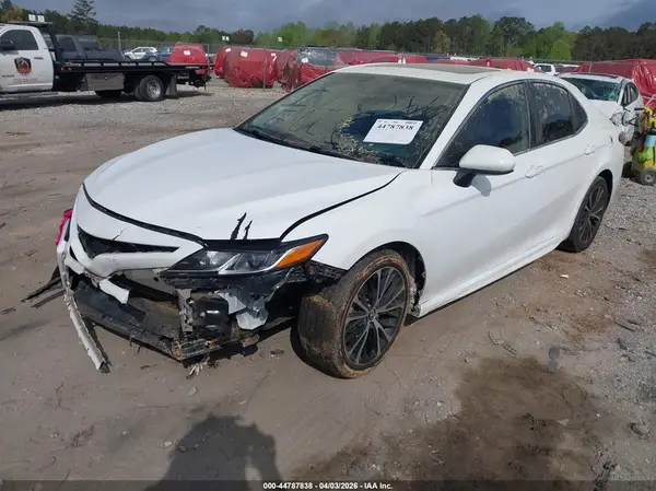 4T1B11HK9KU830131 2019 TOYOTA CAMRY - Image 2