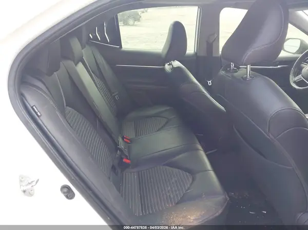 4T1B11HK9KU830131 2019 TOYOTA CAMRY - Image 8