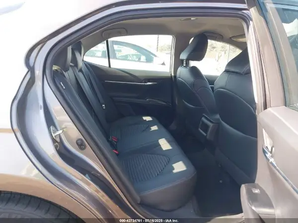 4T1B11HK9KU833093 2019 TOYOTA CAMRY - Image 8