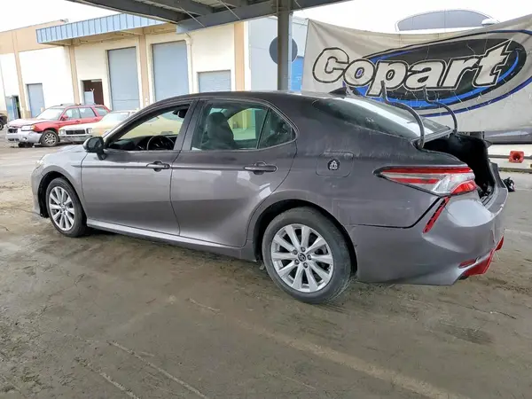 4T1B11HK9KU836379 2019 TOYOTA CAMRY - Image 2