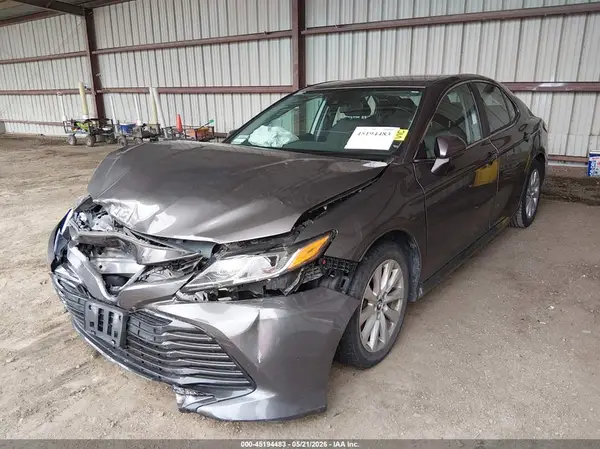 4T1B11HK9KU839413 2019 TOYOTA CAMRY - Image 2