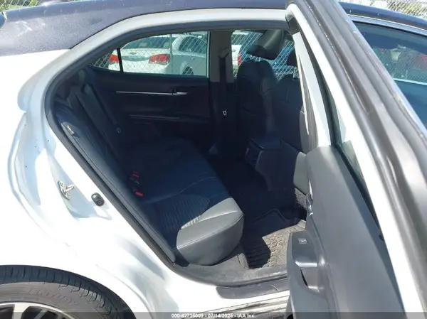 4T1B11HK9KU839962 2019 TOYOTA CAMRY - Image 8