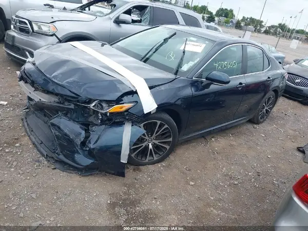 4T1B11HK9KU844739 2019 TOYOTA CAMRY - Image 2
