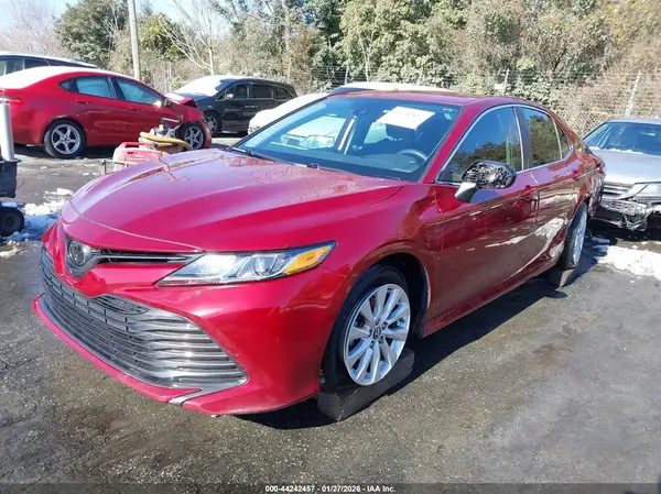 4T1B11HK9KU845180 2019 TOYOTA CAMRY - Image 2
