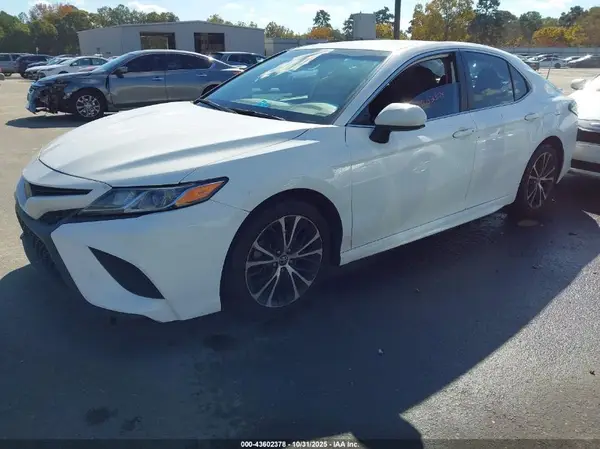4T1B11HK9KU850265 2019 TOYOTA CAMRY - Image 2