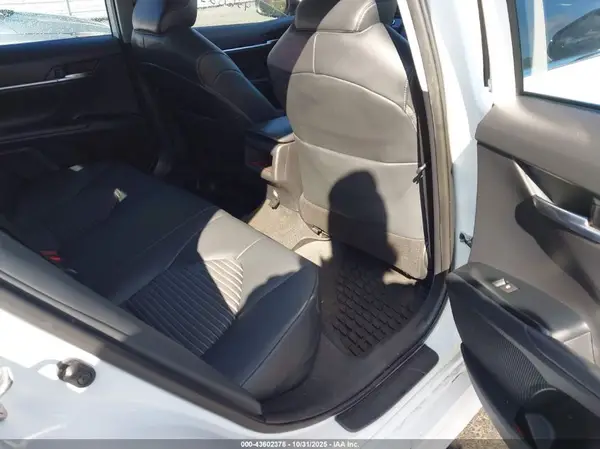 4T1B11HK9KU850265 2019 TOYOTA CAMRY - Image 8