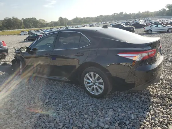 4T1B11HK9KU850394 2019 TOYOTA CAMRY - Image 2