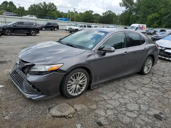 4T1B11HKXJU002765 2018 TOYOTA CAMRY - Image 1