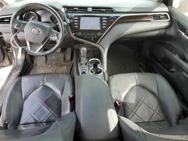 4T1B11HKXJU007948 2018 TOYOTA CAMRY - Image 8