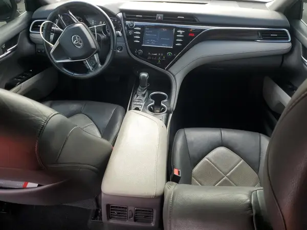 4T1B11HKXJU014320 2018 TOYOTA CAMRY - Image 8