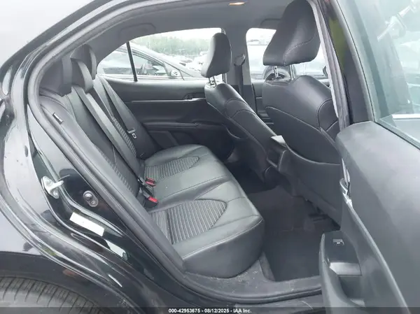 4T1B11HKXJU016620 2018 TOYOTA CAMRY - Image 8
