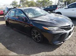 4T1B11HKXJU018464 2018 TOYOTA CAMRY