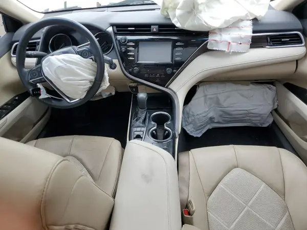 4T1B11HKXJU019324 2018 TOYOTA CAMRY - Image 8