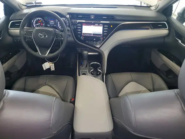4T1B11HKXJU021929 2018 TOYOTA CAMRY - Image 8