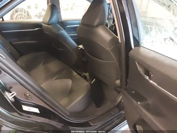 4T1B11HKXJU025706 2018 TOYOTA CAMRY - Image 8