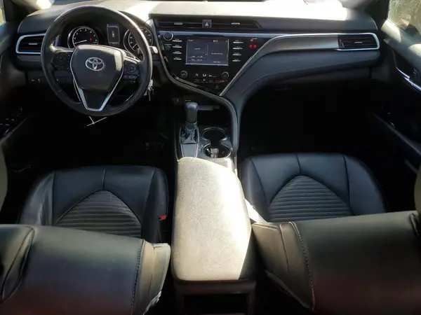 4T1B11HKXJU032607 2018 TOYOTA CAMRY - Image 8