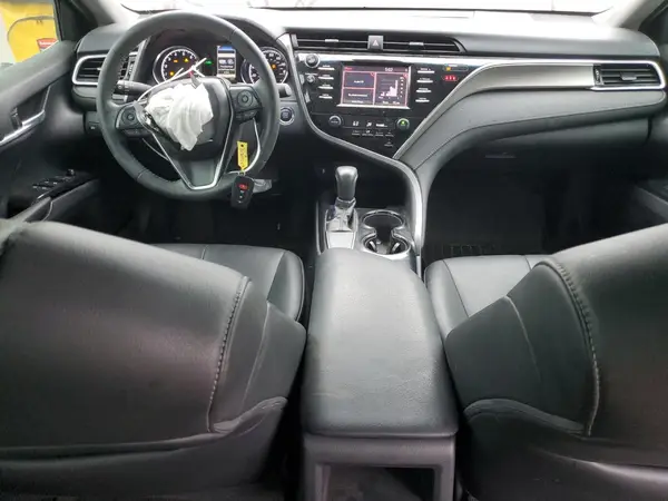 4T1B11HKXJU038522 2018 TOYOTA CAMRY - Image 8
